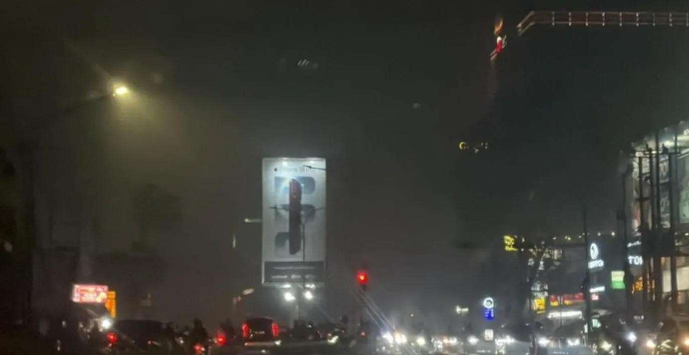 Sempat Mereda Siang Hari, Asap Kembali Terasa di Palembang Menjelang Malam